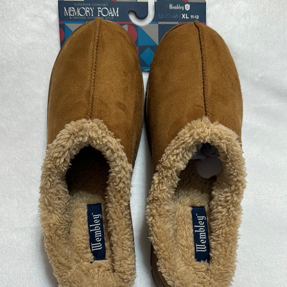 NWT Wembley Brown Memory Foam Slippers with Indoor/Outdoor Sole Size XL 11-12